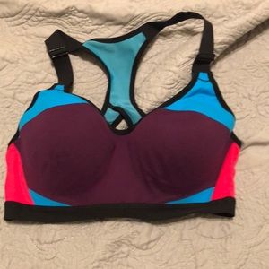 Maximum support sports bra